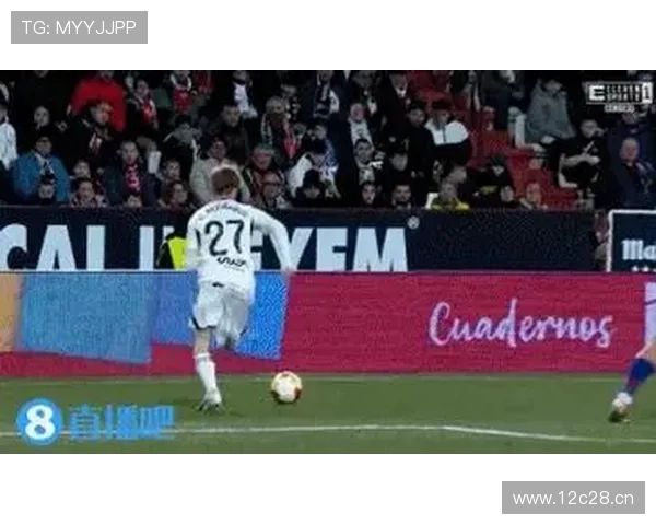 巴萨半场3-1领先 塞维利亚奥尔莫破门 巴萨半场3-1领先 塞维利亚奥尔莫破门